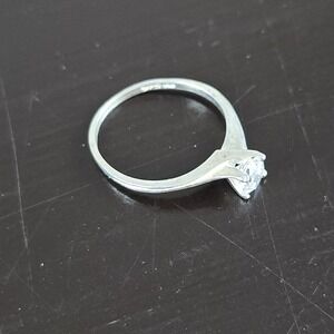 Vintage‎ Sterling Silver 925 CZ Solitaire Ring 6.5 Minimalist Engagement Ring